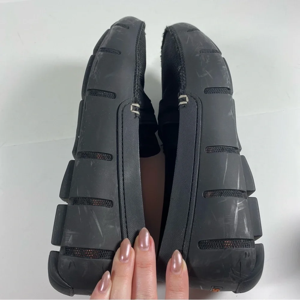 Swims Black Water Resistant Penny Loafers Water Shoes Men’s size 9